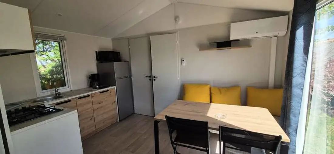 Camping Paradis Les Jonquilles4 étoiles★★★★