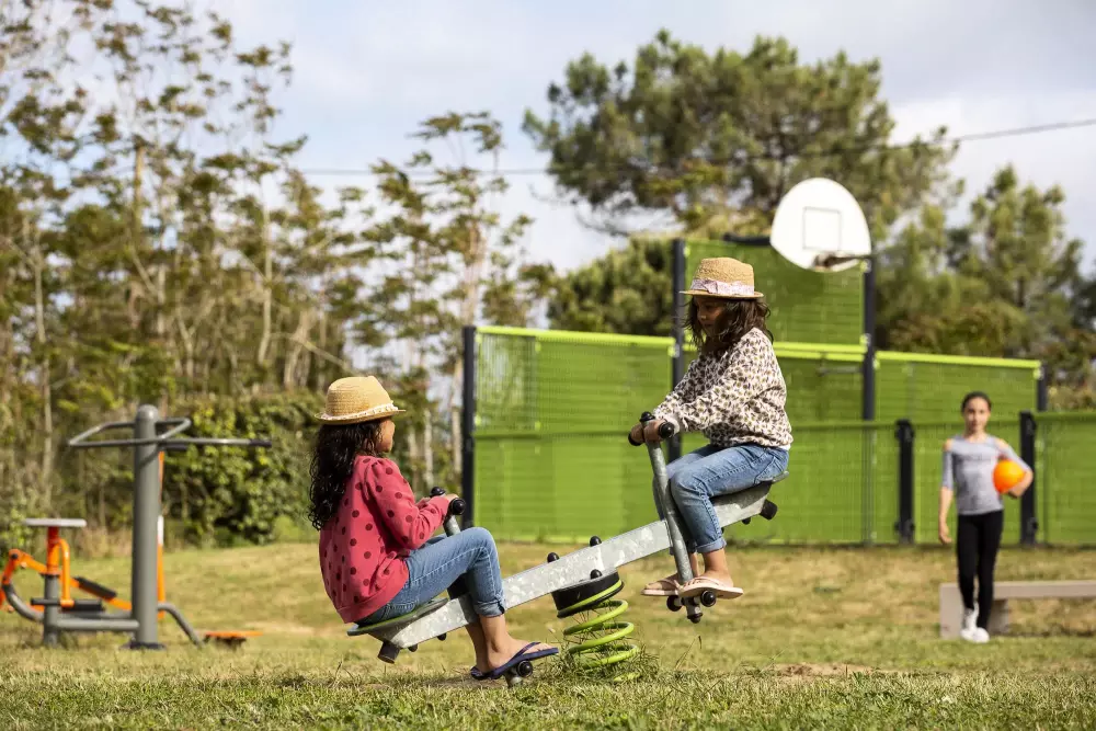 Camping Romanée La Belle Henriette4 étoiles★★★★
