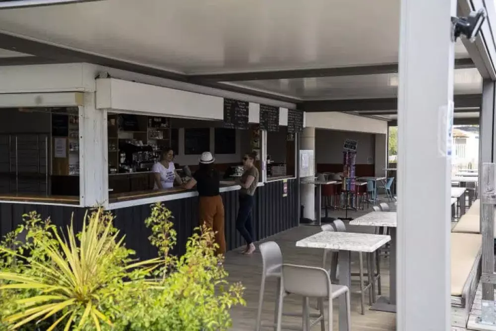 Camping Romanée La Belle Henriette4 étoiles★★★★