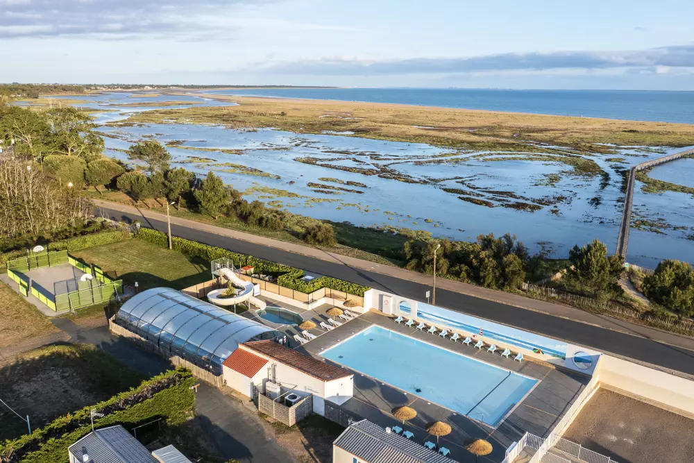 Camping Romanée La Belle Henriette4 étoiles★★★★