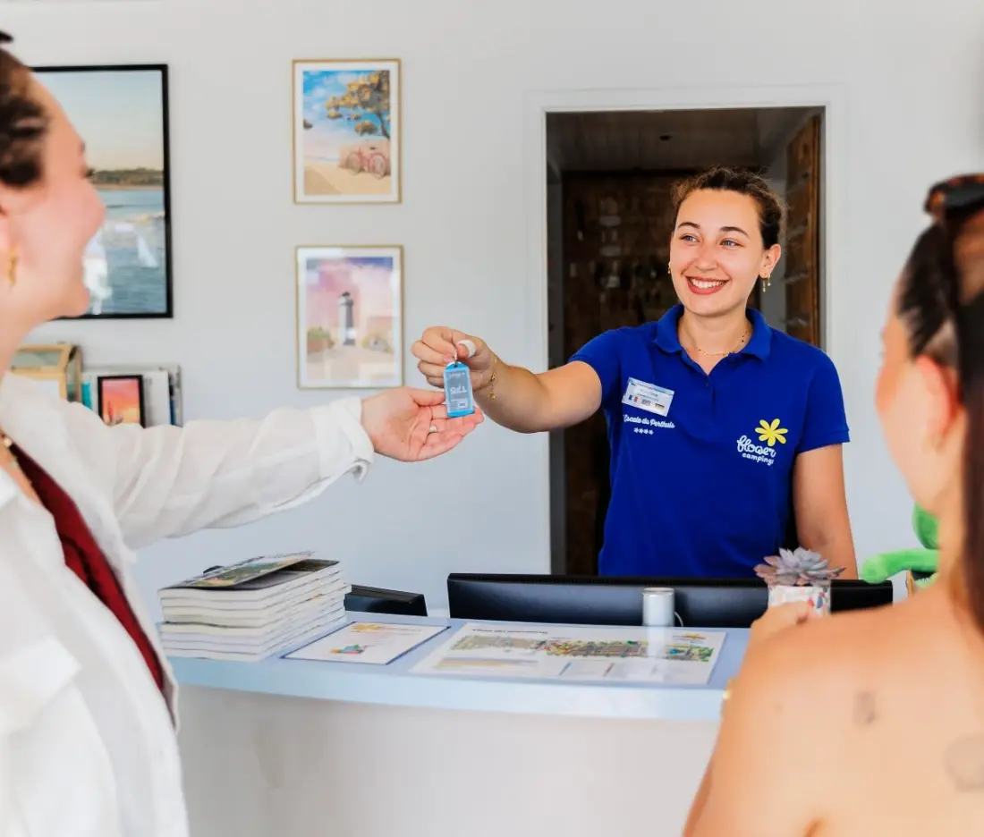 Flower Camping l'Escale du Perthuis 4 étoiles★★★★