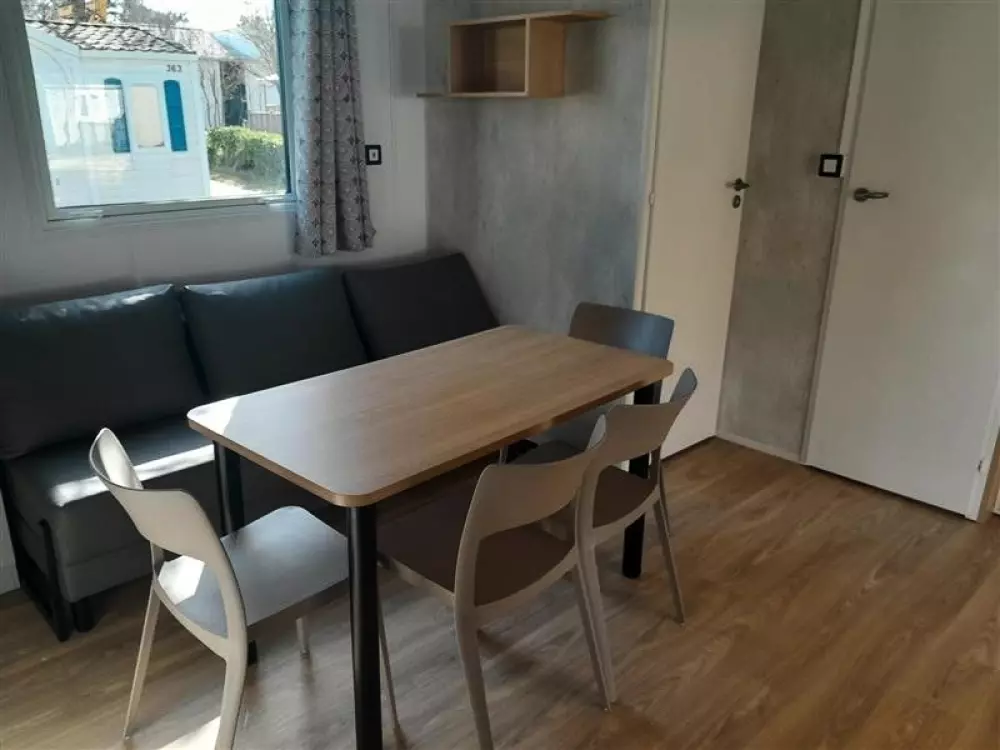 Flower Camping l'Escale du Perthuis 4 étoiles★★★★