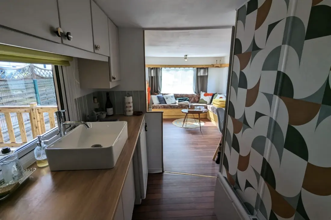 Chaleureux Avec Terrasse, Proche De La Mer