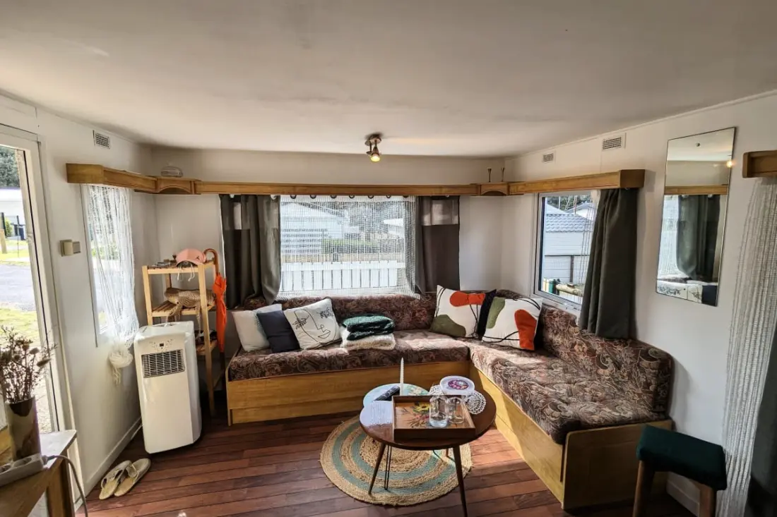 Chaleureux Avec Terrasse, Proche De La Mer