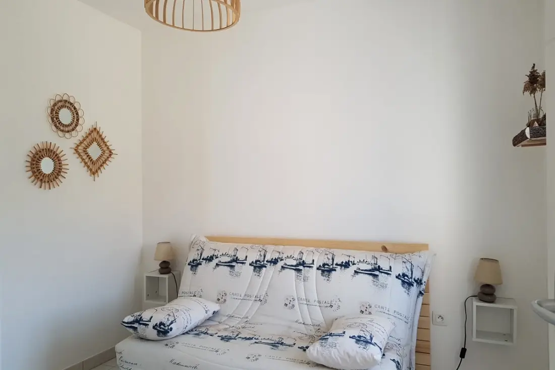 Maison Paisible à 5min à Pied De La Plage