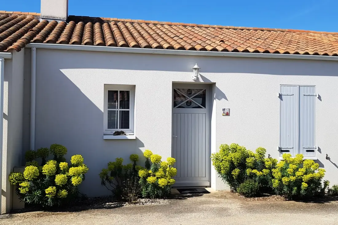 Maison Paisible à 5min à Pied De La Plage