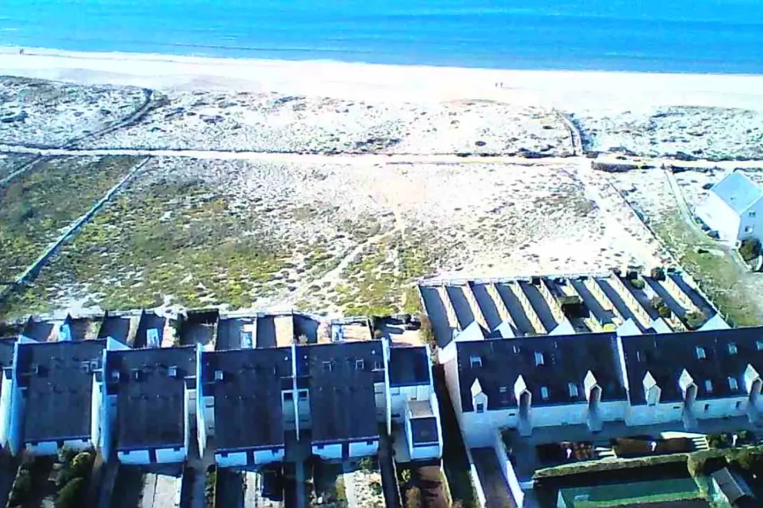 Maison Pieds Dans L'eau Avec Accès Direct Plage