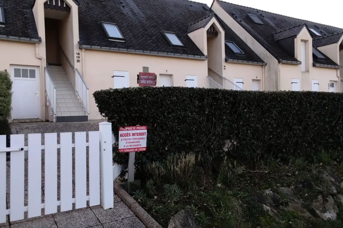 Maison Pieds Dans L'eau Avec Accès Direct Plage