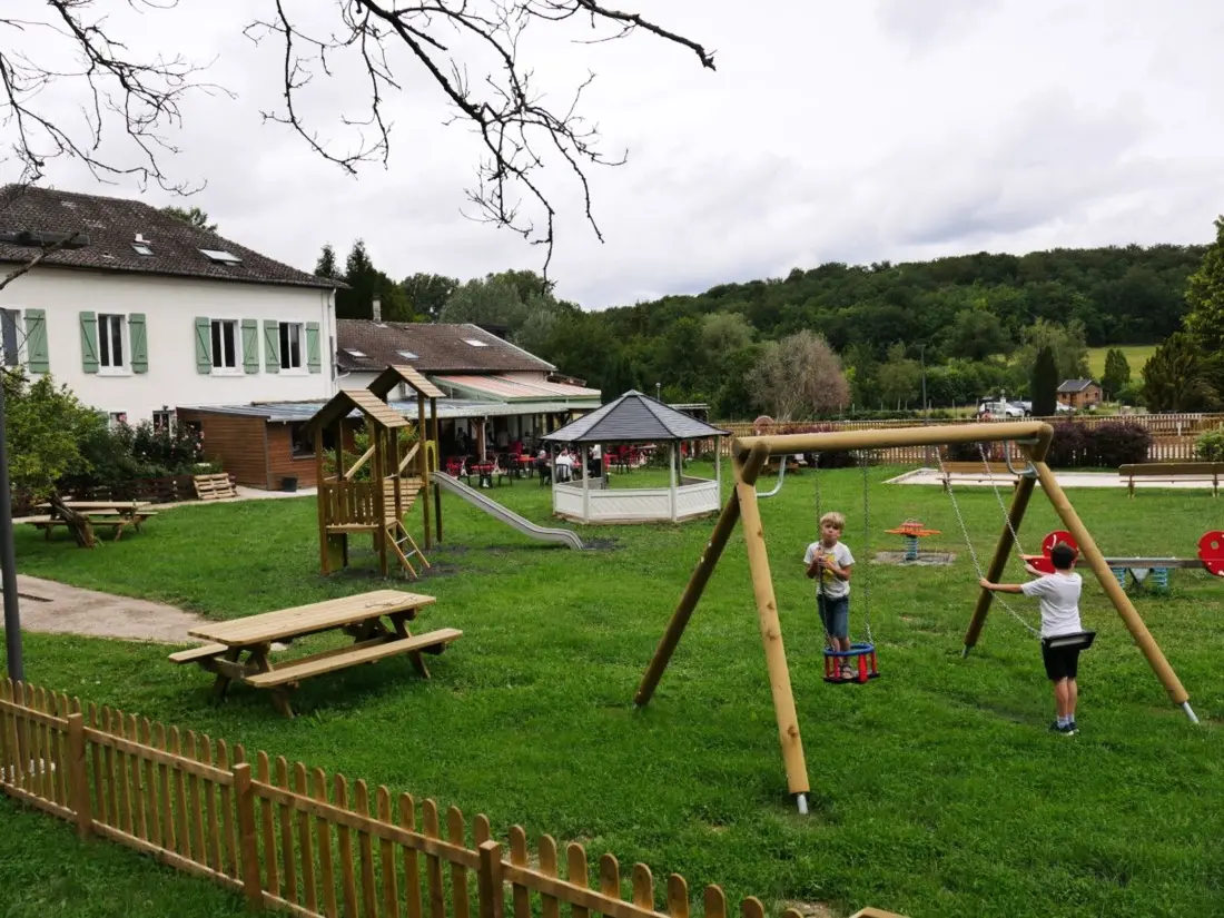 Location de Vacances Lacroix-sur-Meuse
