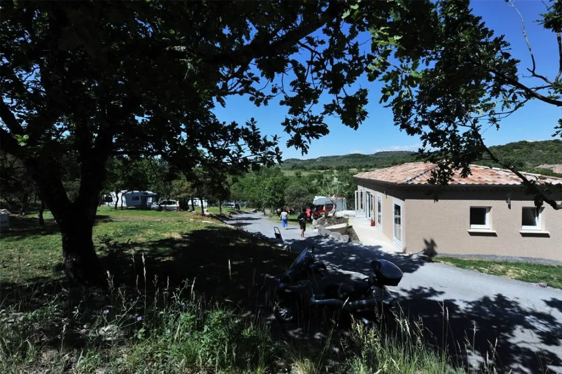 Camping Chadeyron 4 étoiles★★★★