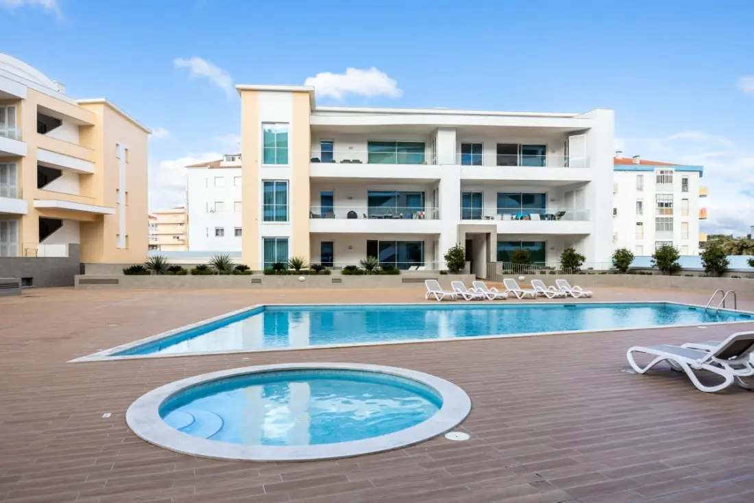 Adega Marina Apartments - Pool View