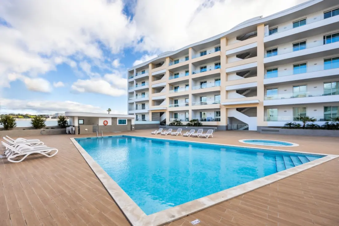 Adega Marina Apartments - Pool View