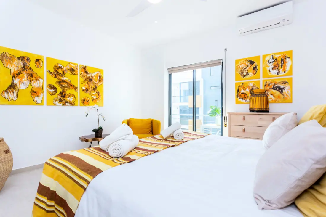 Art-inspired Modern Apartment T3