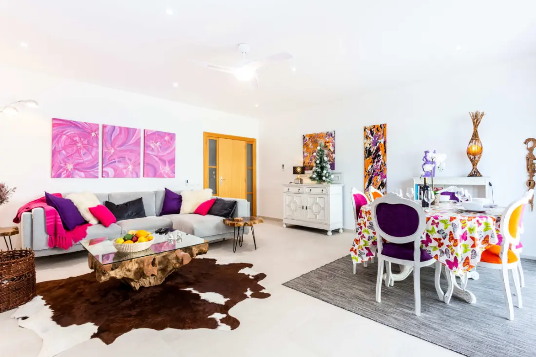 Art-inspired Modern Apartment T3