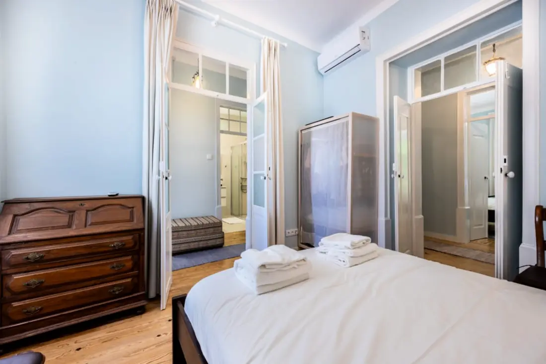 Casa Matias - Stylish 4br Apartment • Lagos Old Town