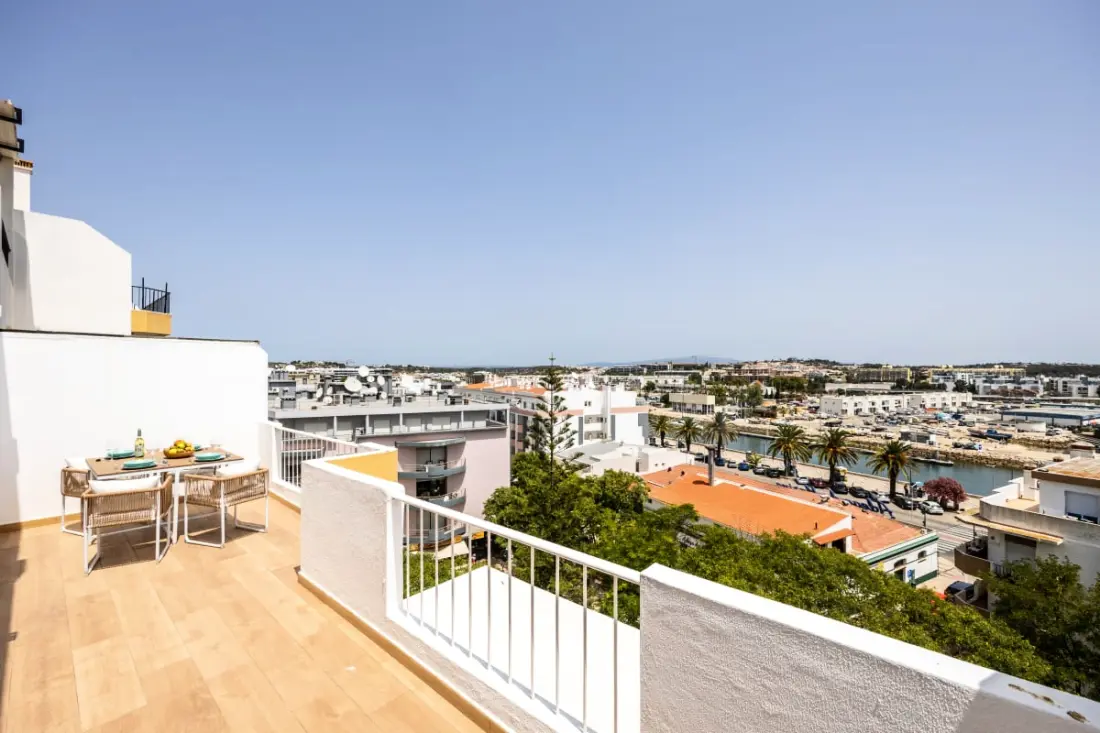 City Centre Ocean View Apartment