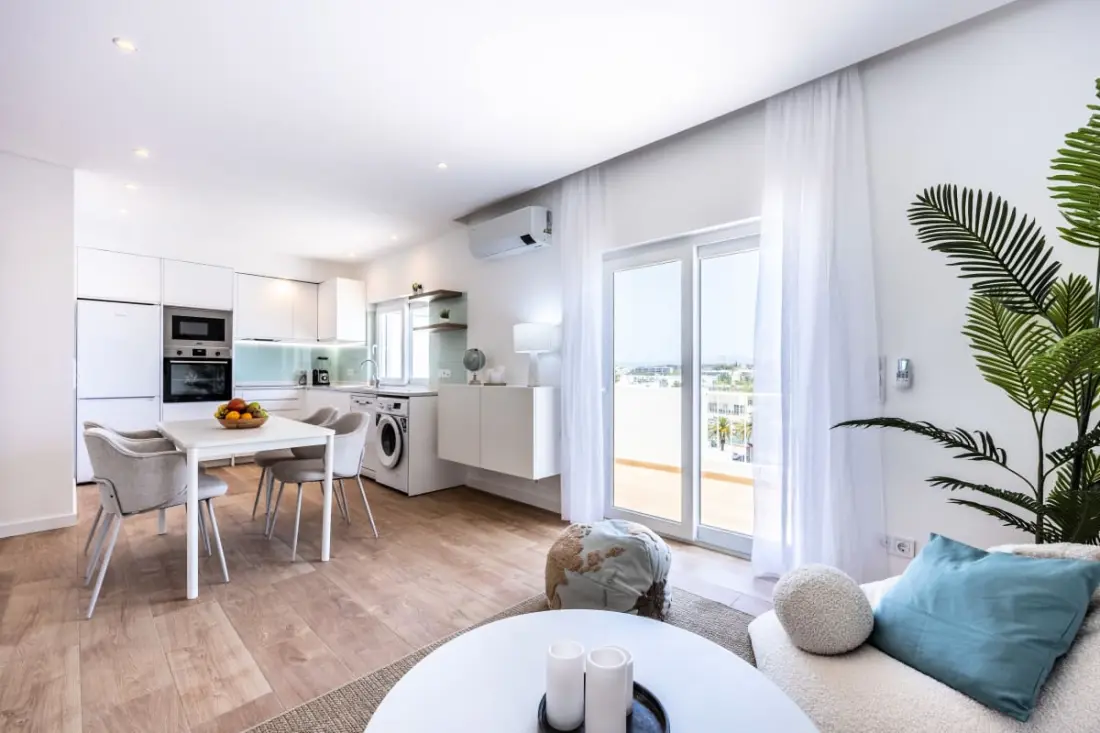 City Centre Ocean View Apartment