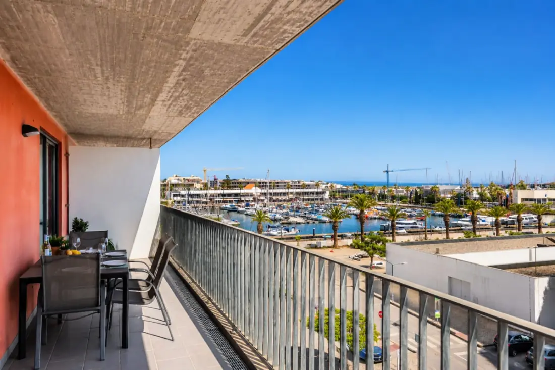 Marina Outlook - Vue Sur La Marina Au Coeur De Lagos