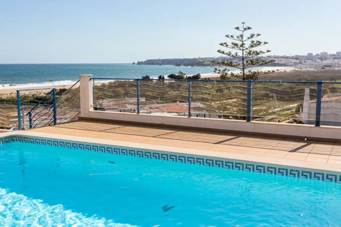Meia Praia View Apartment
