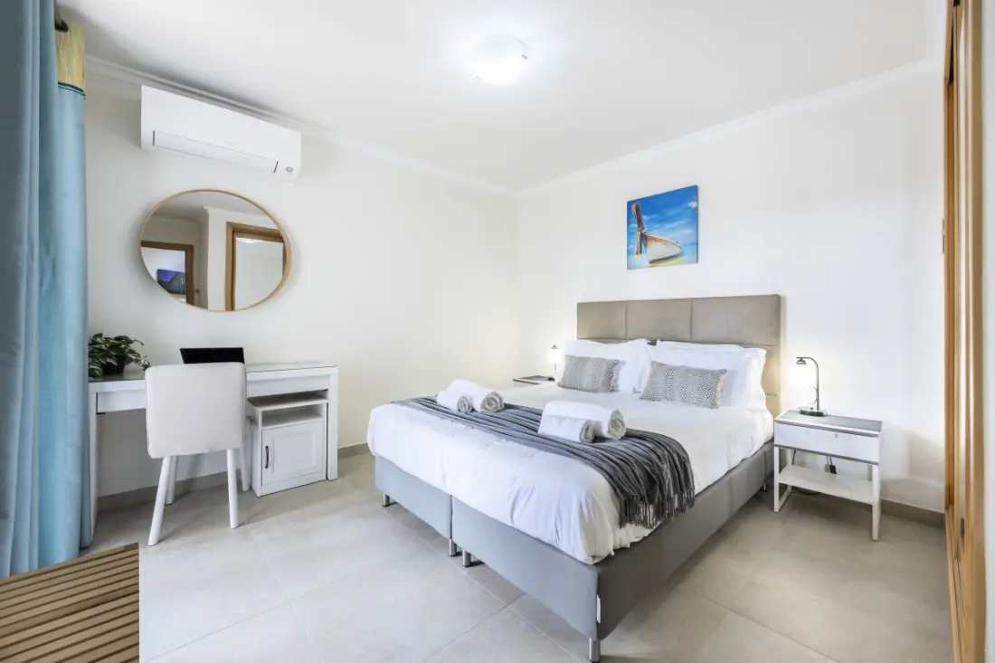 Mira Baia - Meia Praia Family Apartment
