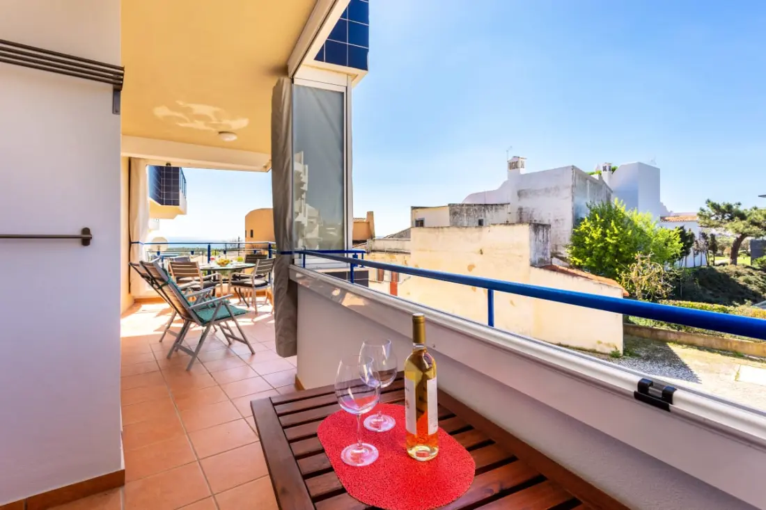 Mira Baia - Meia Praia Family Apartment