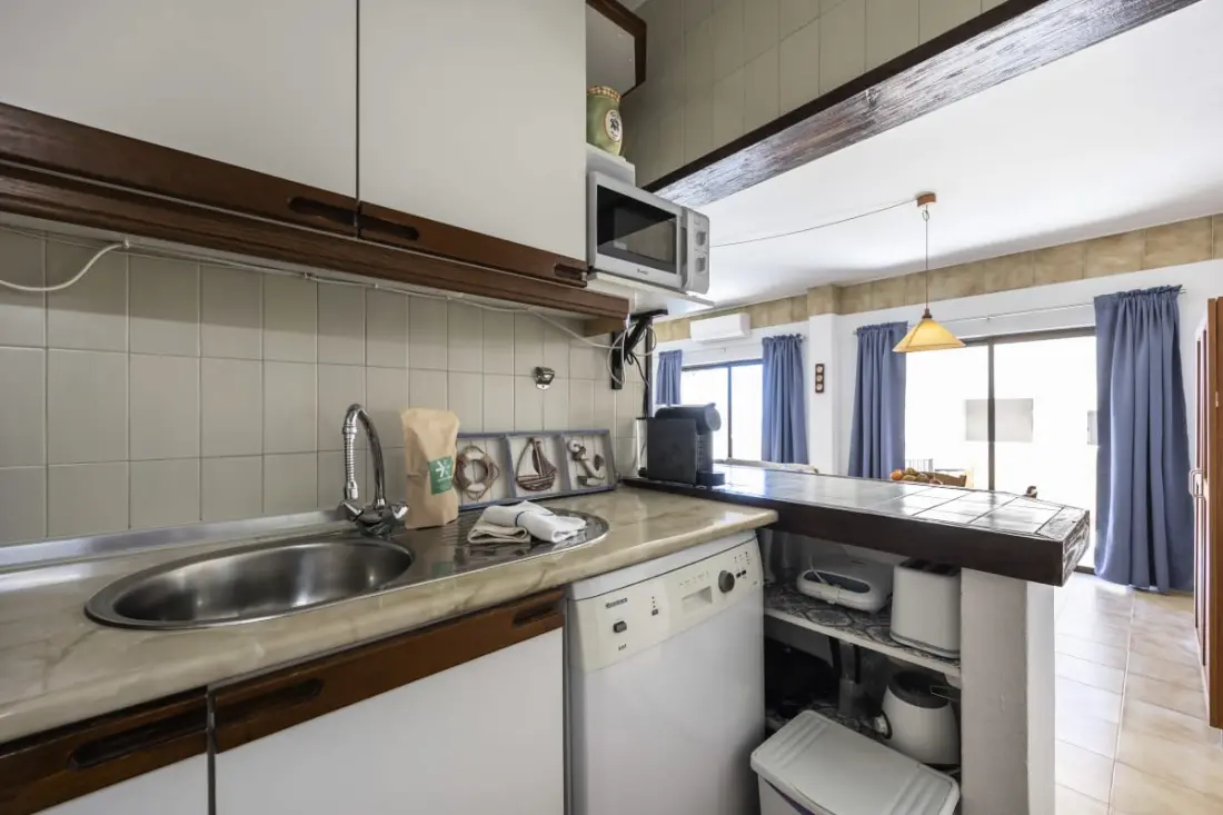 Ross Ross Apartment | Balcon Vue Mer | Lagos
