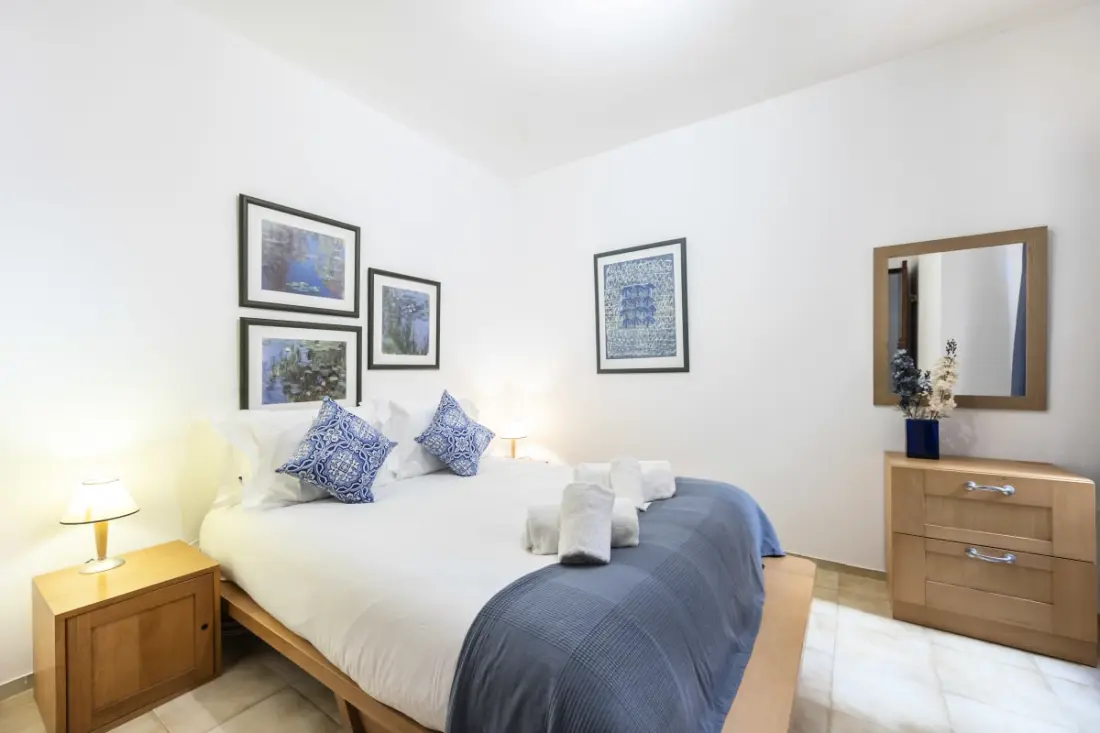 Ross Ross Apartment | Balcon Vue Mer | Lagos