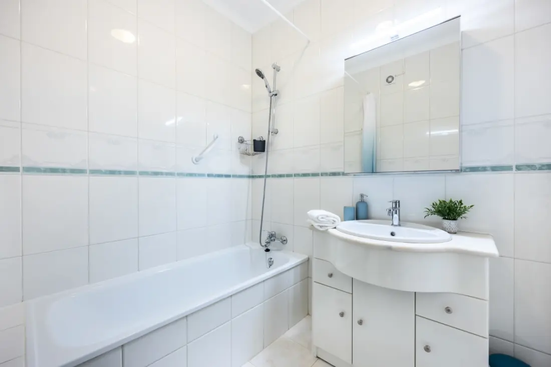 Stylish Seashore Apartment
