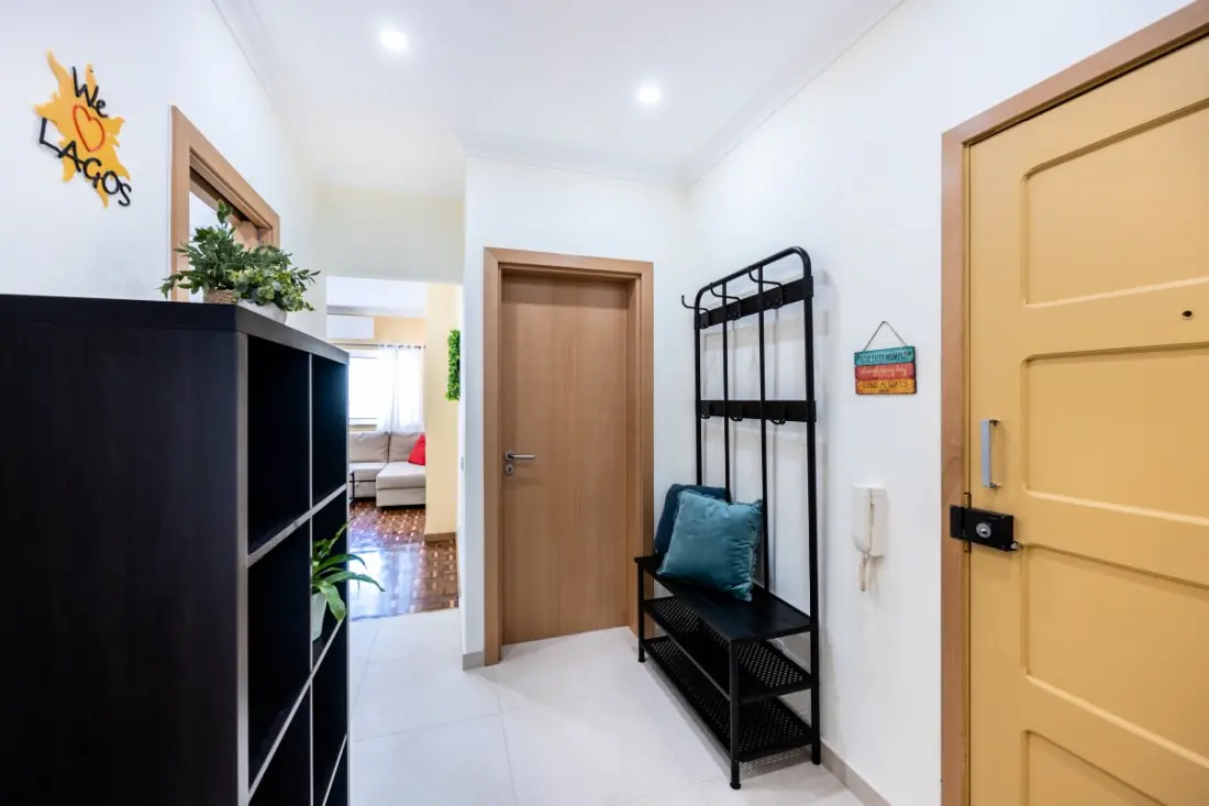 Urban City View Apartment