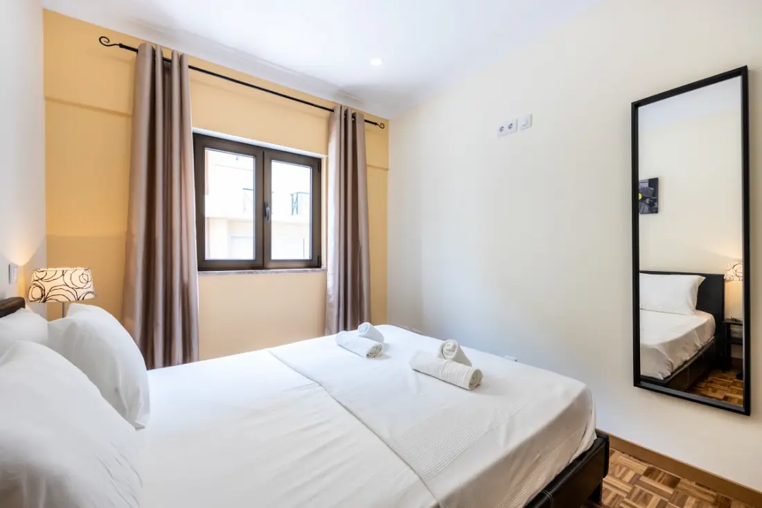 Urban City View Apartment
