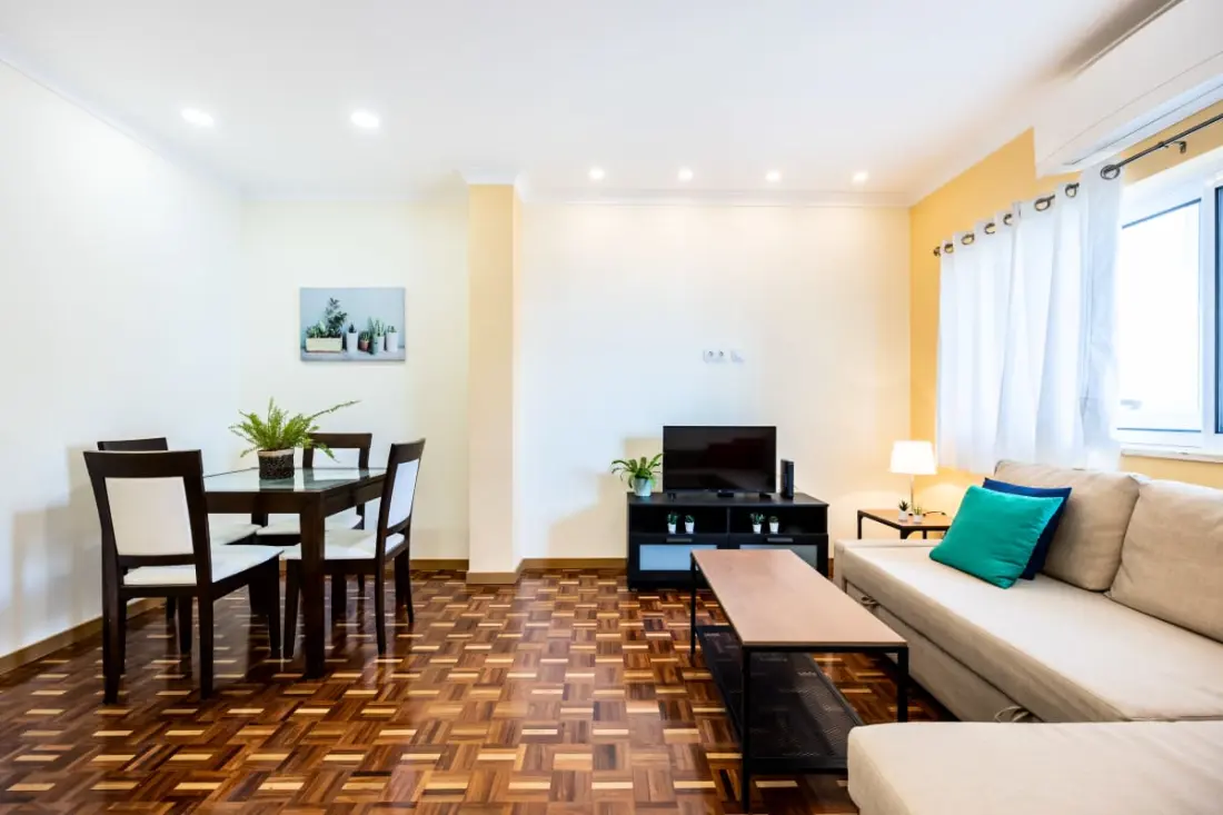Urban City View Apartment