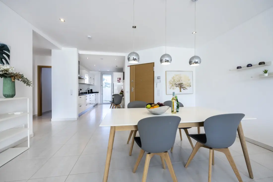 Zentuni Ocean Front