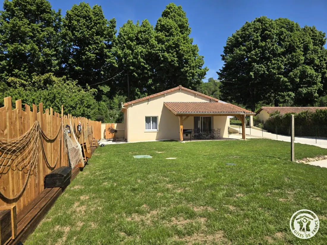 Maison de Vacances Lalinde 3