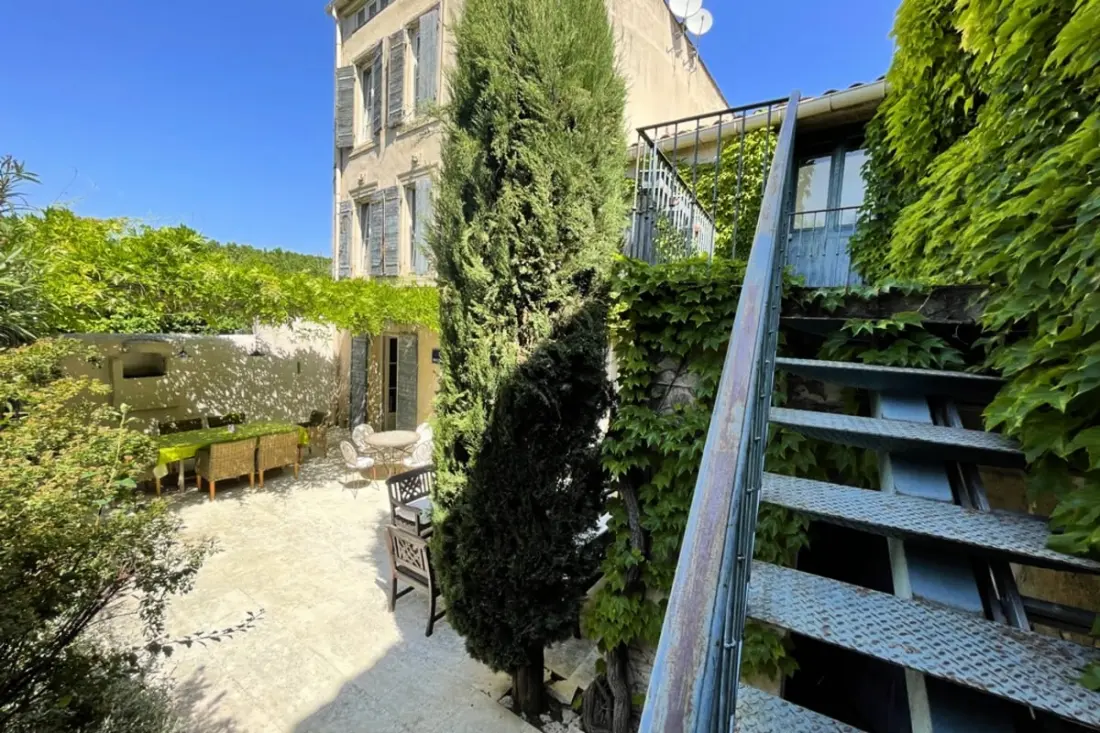 Charmante Maison De Village Avec Piscine Et Terrasse Ombragée