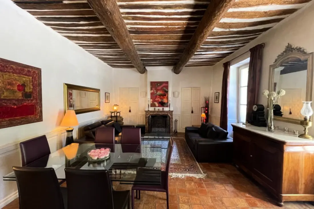 Charmante Maison De Village Avec Piscine Et Terrasse Ombragée