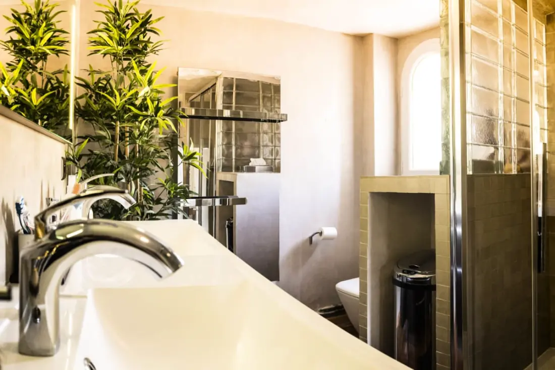 Charmante Maison De Village Avec Piscine Et Terrasse Ombragée
