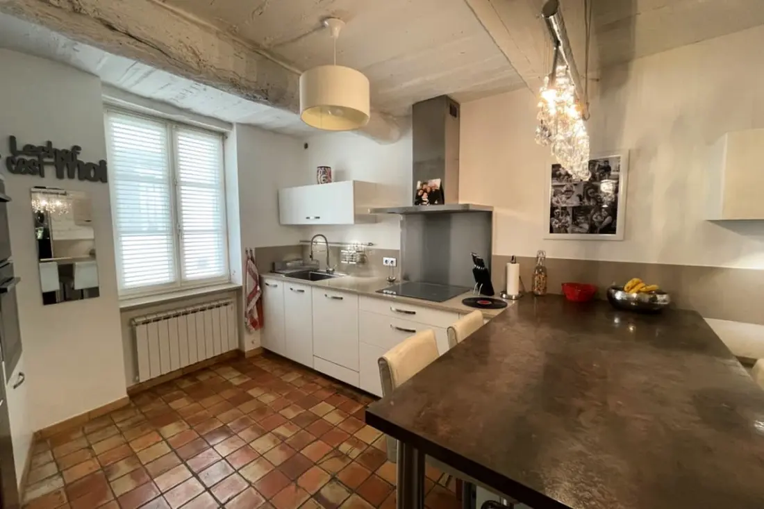 Charmante Maison De Village Avec Piscine Et Terrasse Ombragée