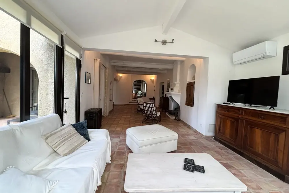 Villa En Campagne Avec Piscine