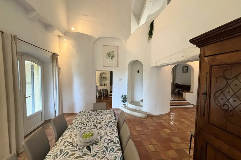 Villa En Campagne Avec Piscine