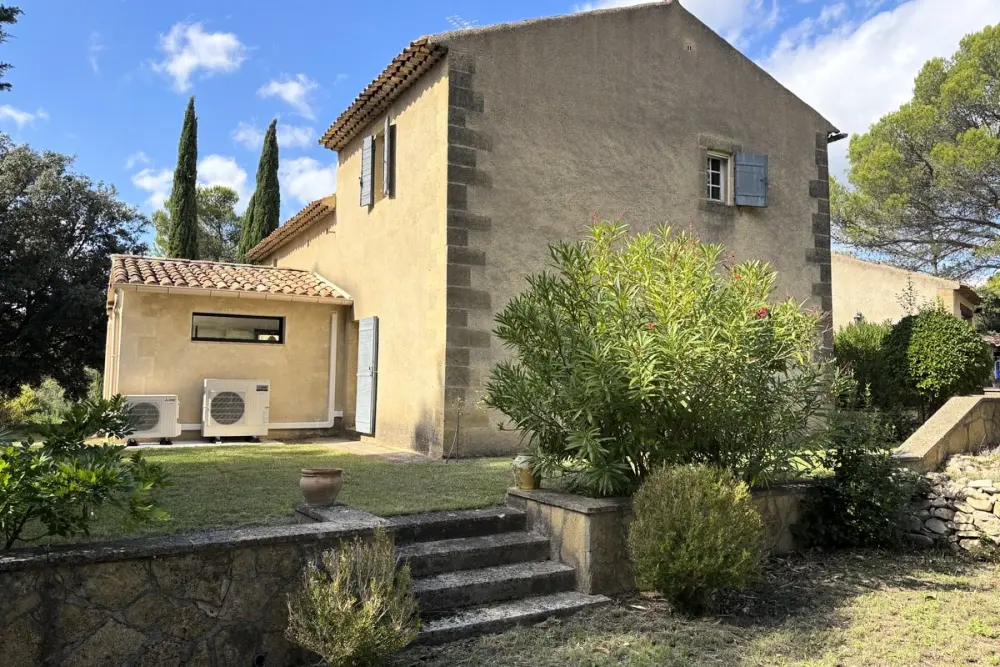 Villa En Campagne Avec Piscine