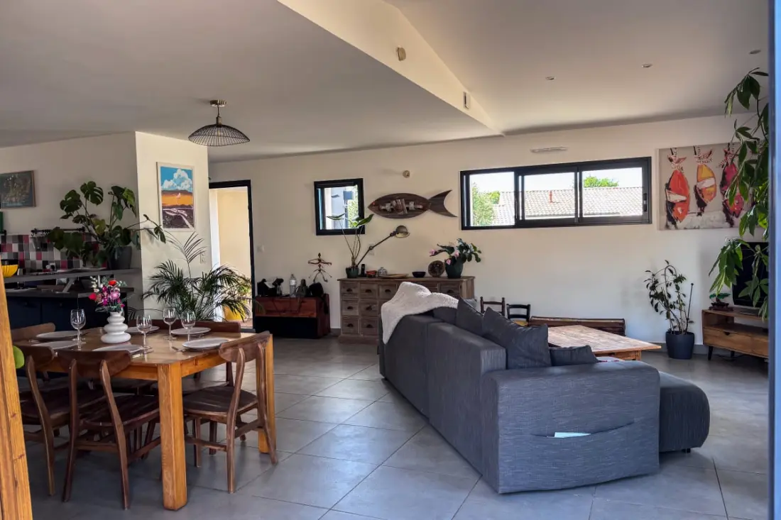 Villa Terra Nova : Piscine Chauffée, Jacuzzi &amp; Nature, 10min Océan, 8p
