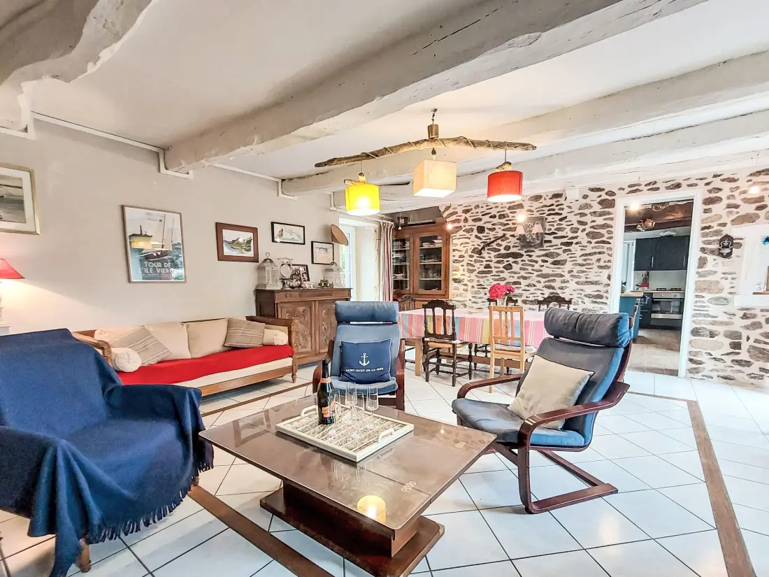 Maison de Vacances Languenan