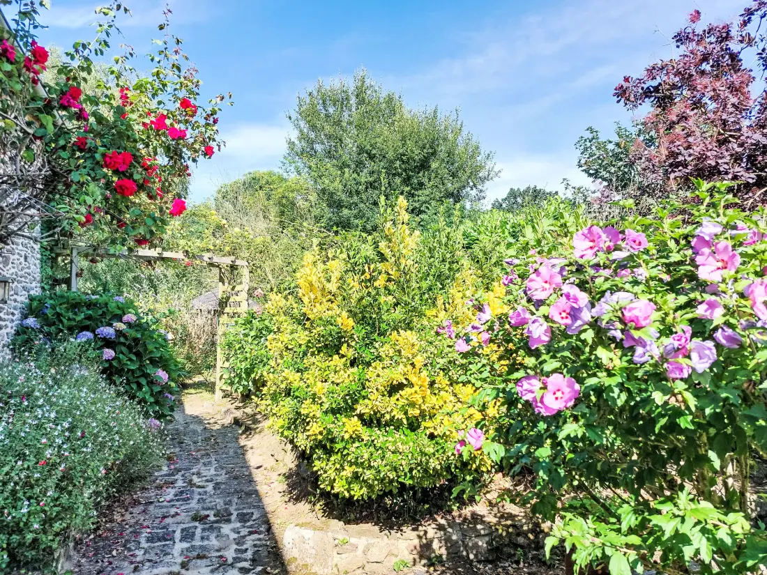 Maison de Vacances Languenan