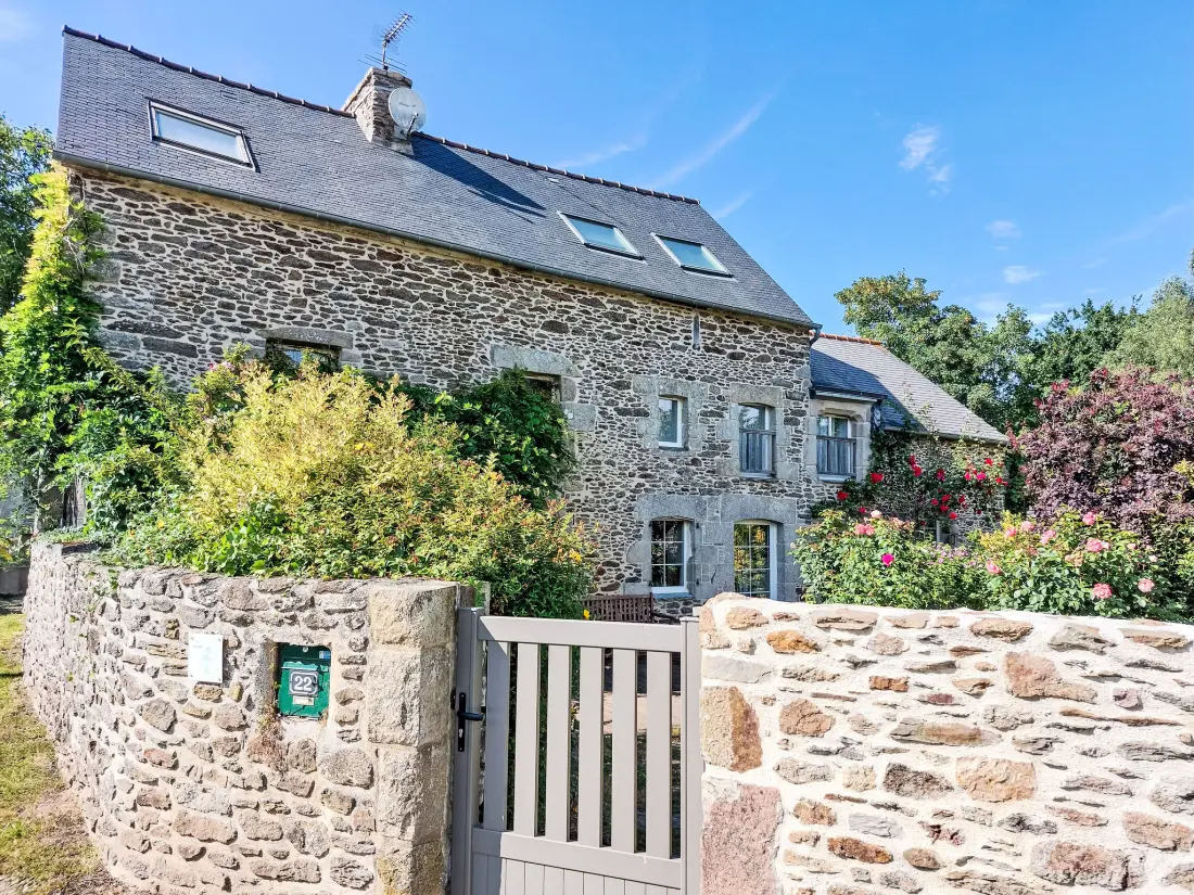 Maison de Vacances Languenan