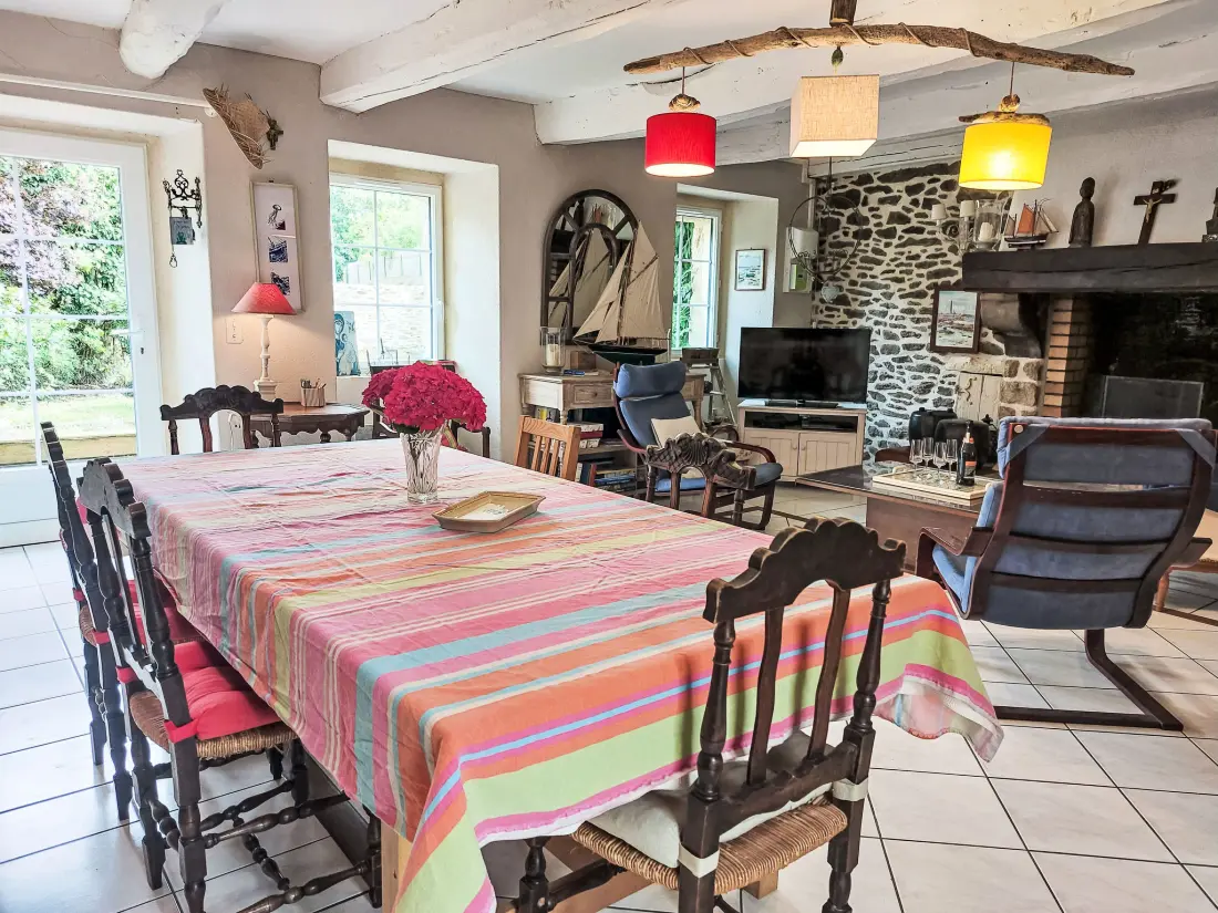 Maison de Vacances Languenan