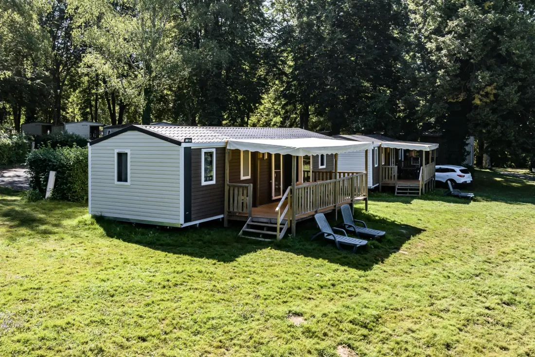 Flower Camping de Rouffiac 3 étoiles★★★