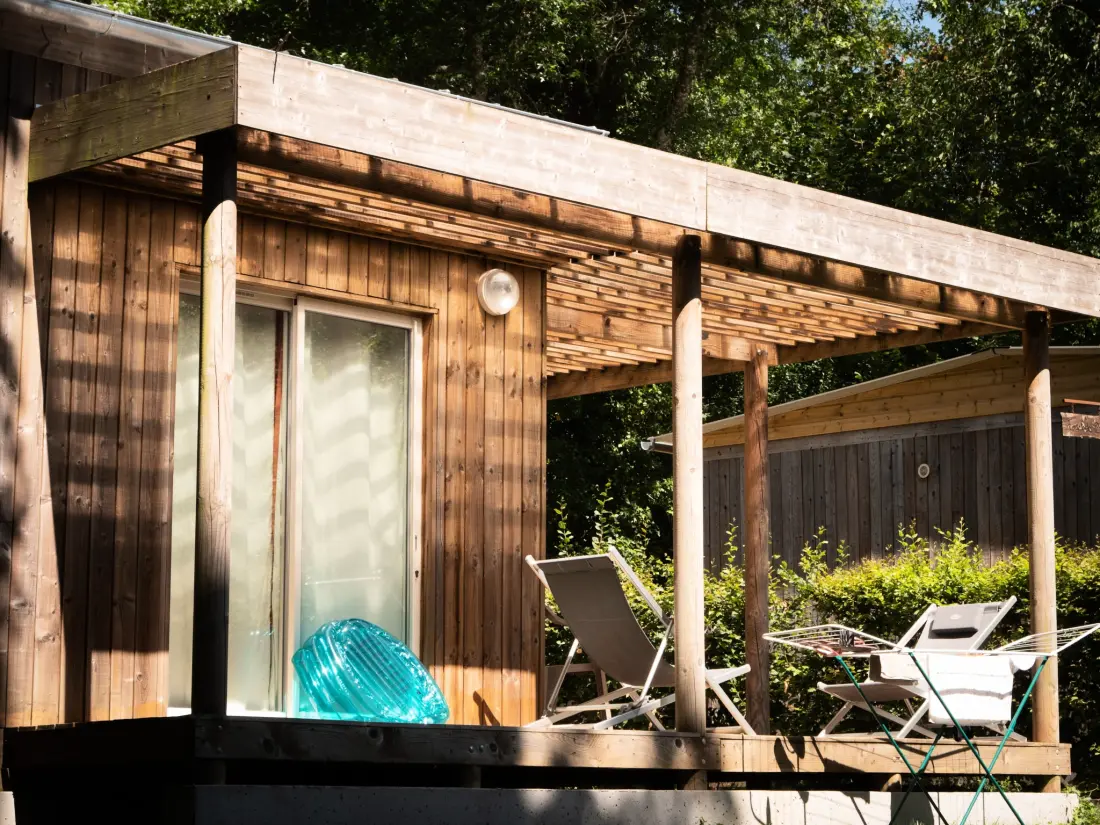 Flower Camping de Rouffiac 3 étoiles★★★