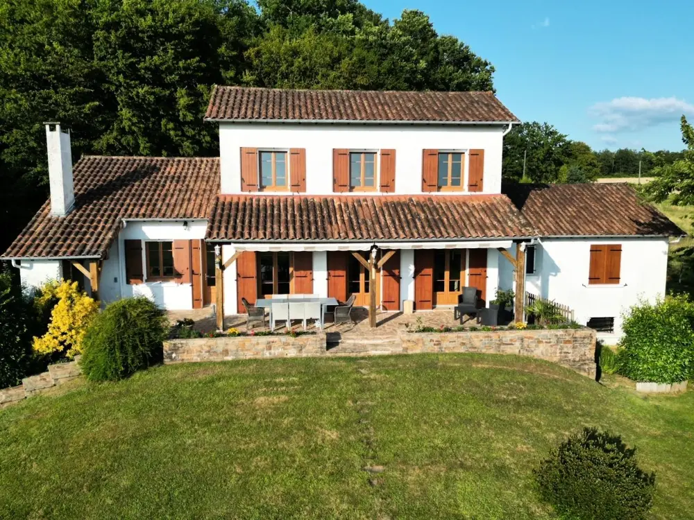 Maison de Vacances LANOUAILLE