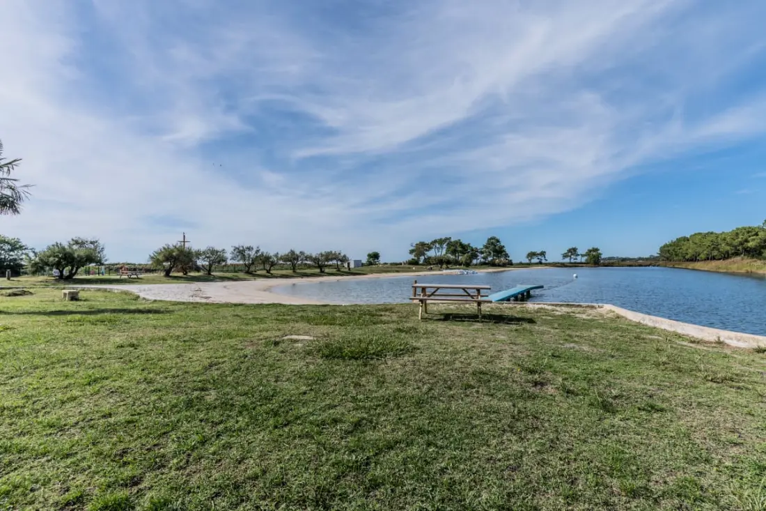 Capfun, 5 étoiles, 64 M² Avec Piscine Et Terrasse