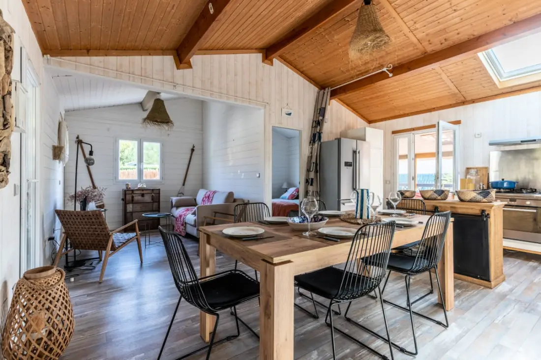 Capfun, 5 étoiles, 64 M² Avec Piscine Et Terrasse